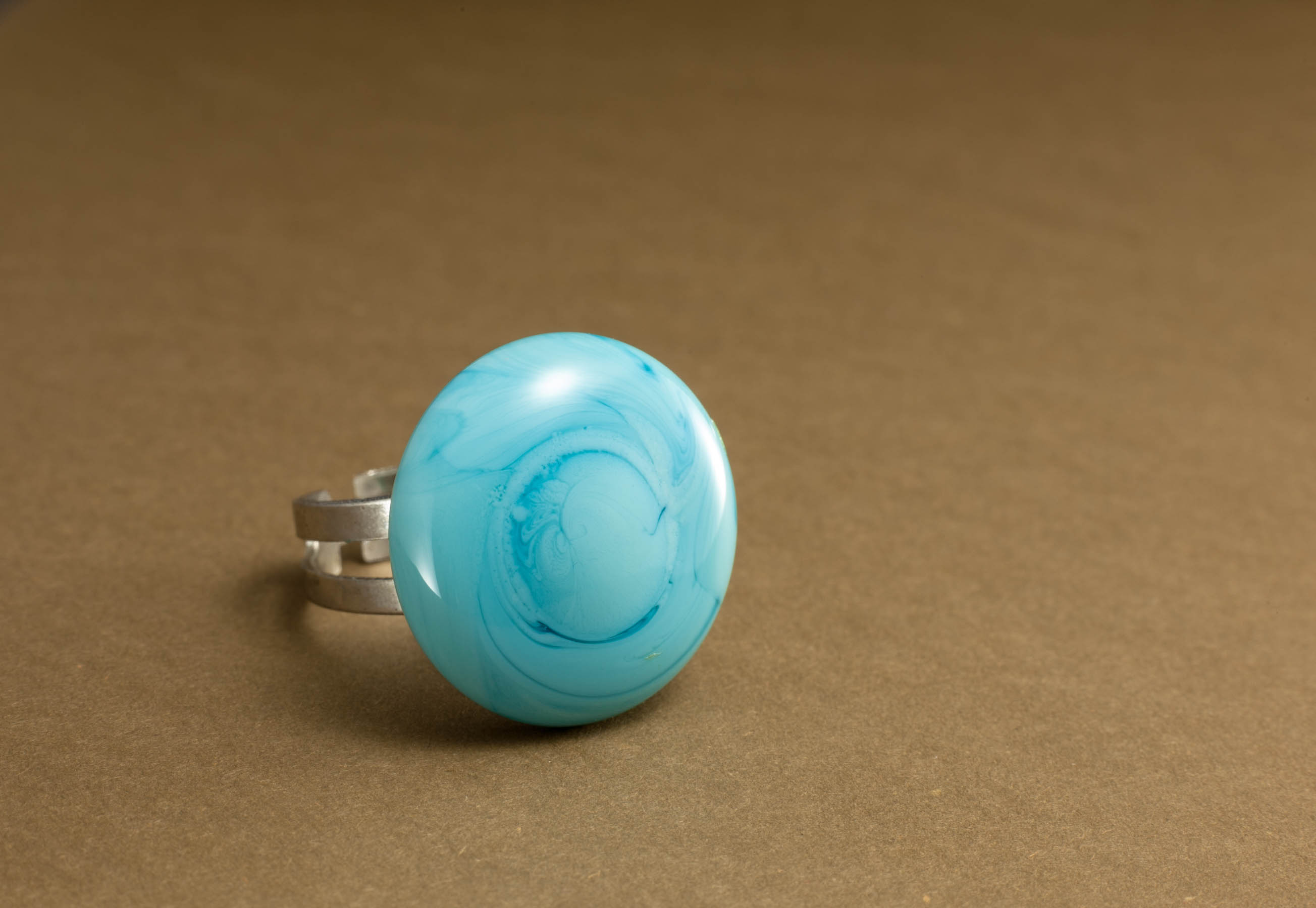 Prsten jednobojni svijetli tirkiz pastel